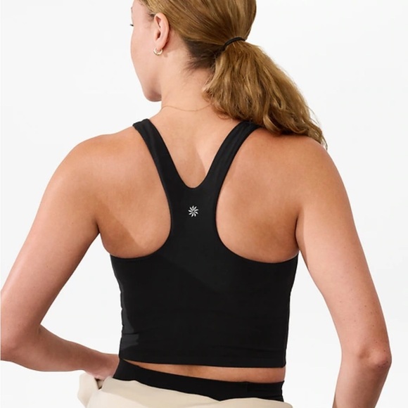 Athleta purpose crop - Picture 2 of 5